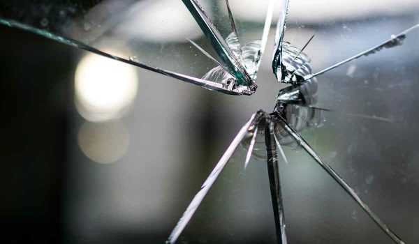 Zerbrochenes Glas